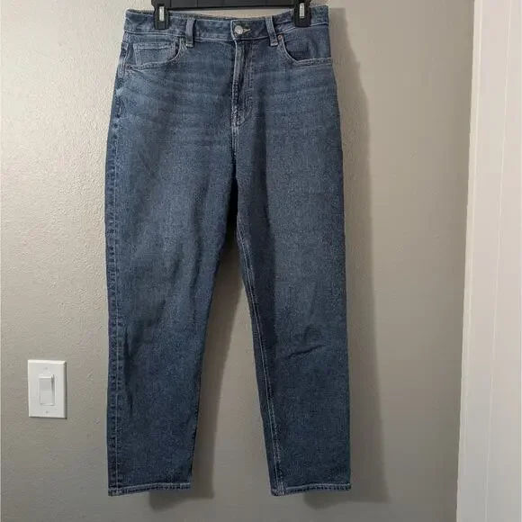 American Eagle Outfitters Women's Straight Blue Mom Jeans - Picture 1 of 5